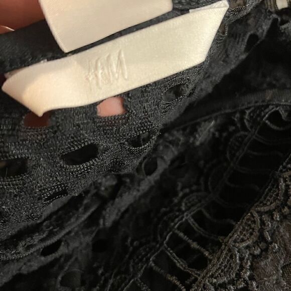 𝅺black Eyelet Lace Blouse 🌻 - Picture 5 of 5